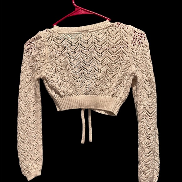 Gap Kids Medium Short cardigan that ties in the front. - Picture 3 of 4